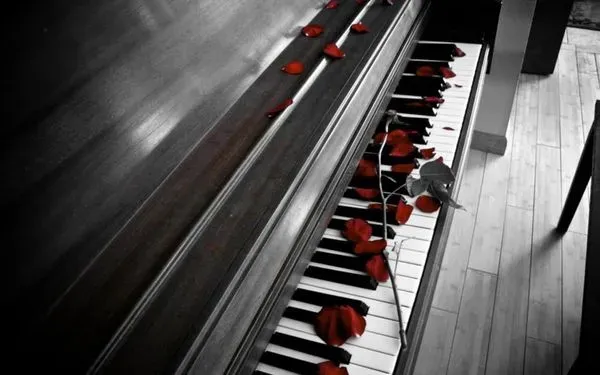 Gothic Piano A Harmonic Minor