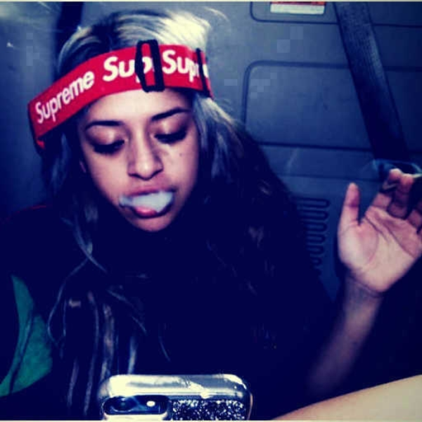 1000's Blunts (ft. Mxxicvn Phxnk)