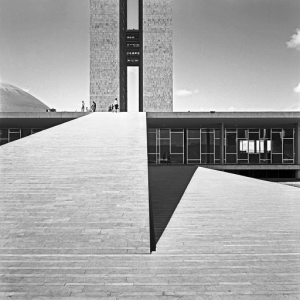 Tonal contrast