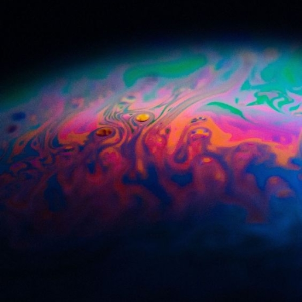 Dark dark Bubble