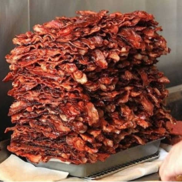 MOAR BACON