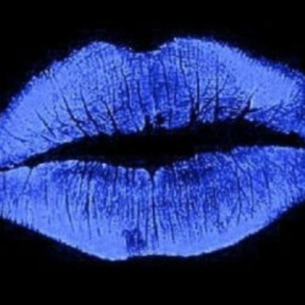 Bluekiss - Nicolas Bernard