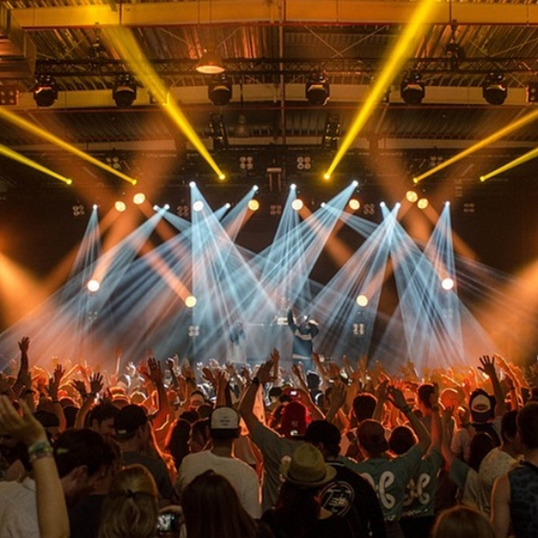 Riddim Goes CRAZY!!!