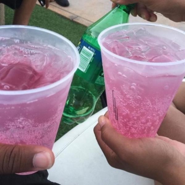 Mixing sprite n water