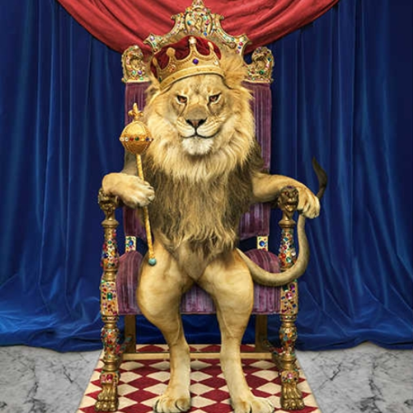 KING.