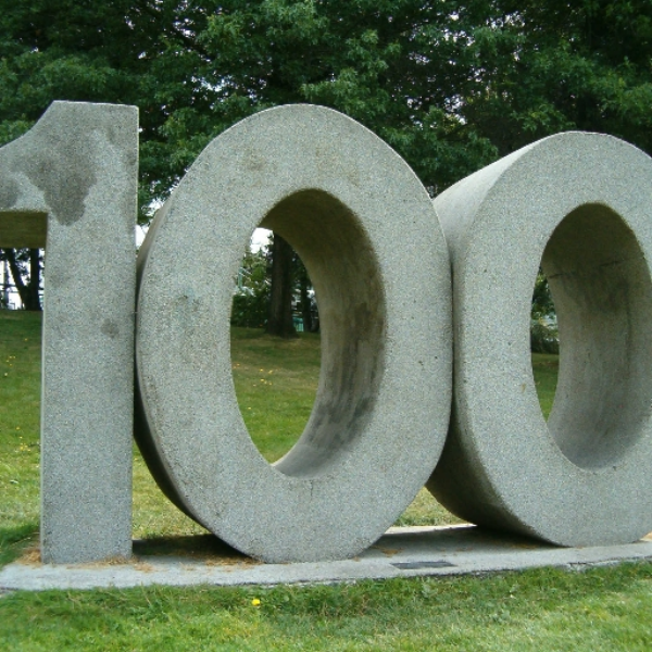 100