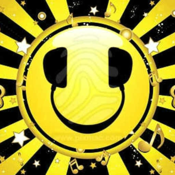 Smash the bass (UC Elaborate Remix)