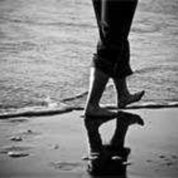 walk threw the beach