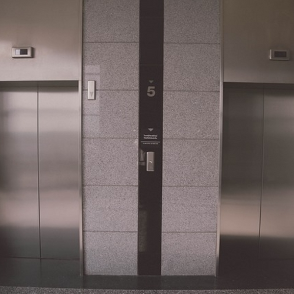 001-Elevator