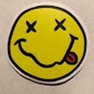 886