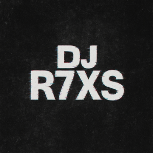 DJ R7XS