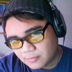 Den Mark Esguerra