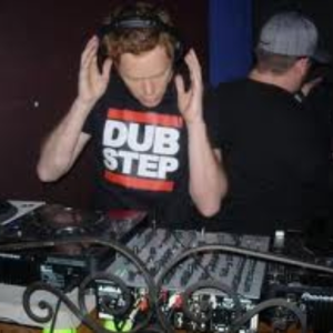 DJ_ZUME
