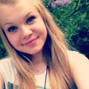 Evelina Harstad Moholt