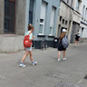 Halllo