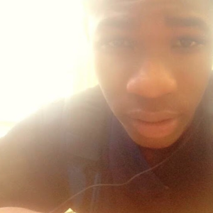 lens_r_louis