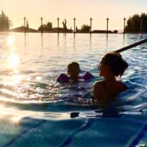 nikki_leigh_holt-pouges