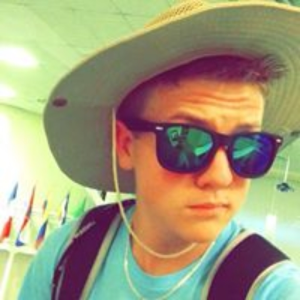 noah_mcdonald-zcTVsxjH