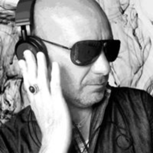 *ROCKY DJ&PRODUCER*
