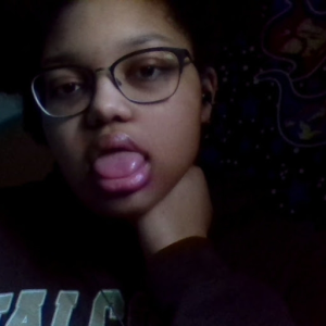 histrionic huhnee